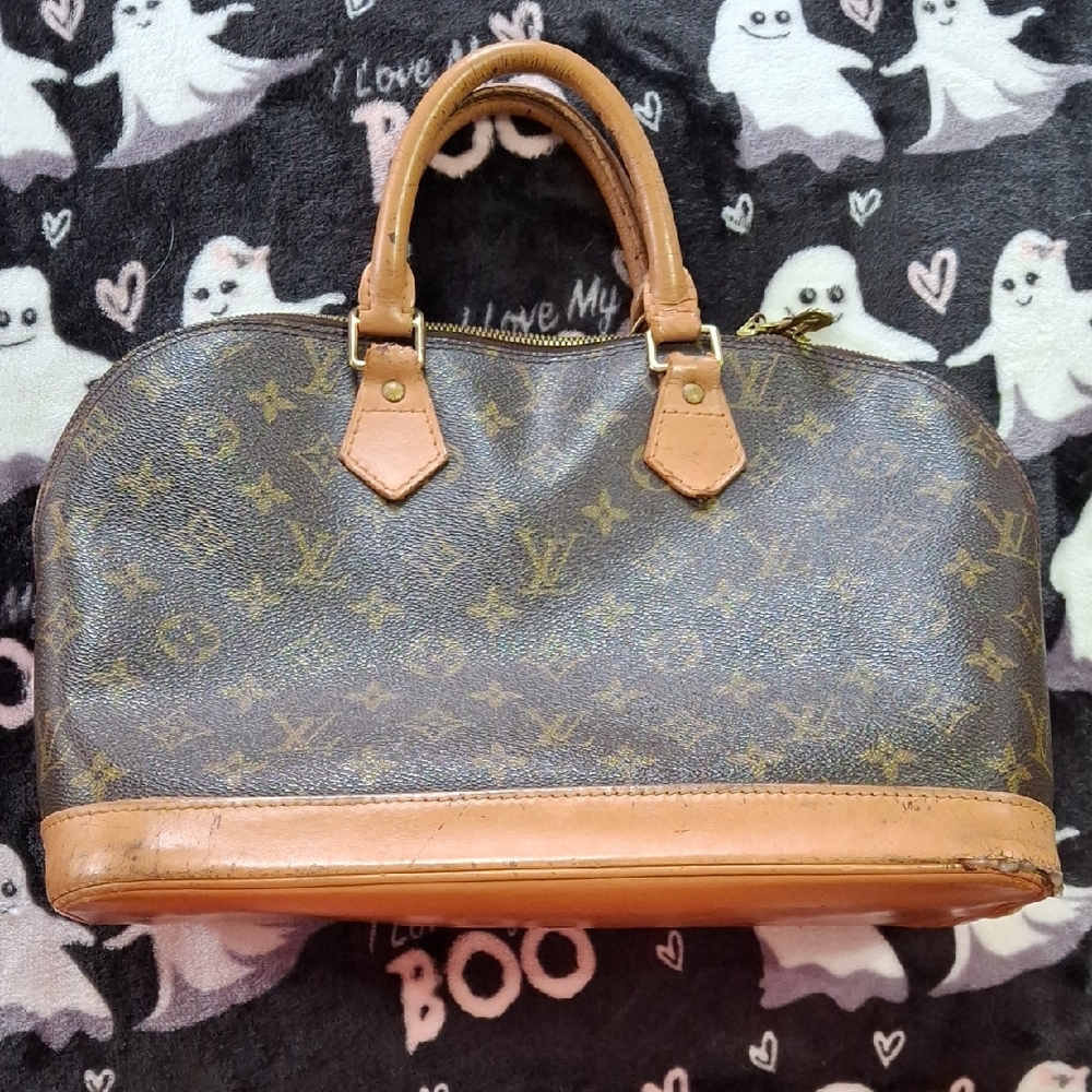 Louis Vuitton Brown and Tan Monogram Bag